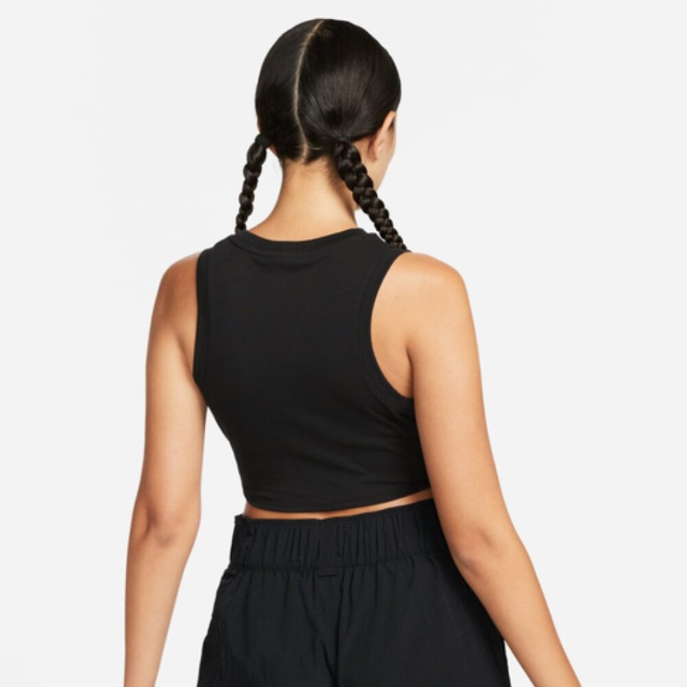 Nike Women's Black Essential Rib Crop Tank Size Large NWT - Picture 2 of 7